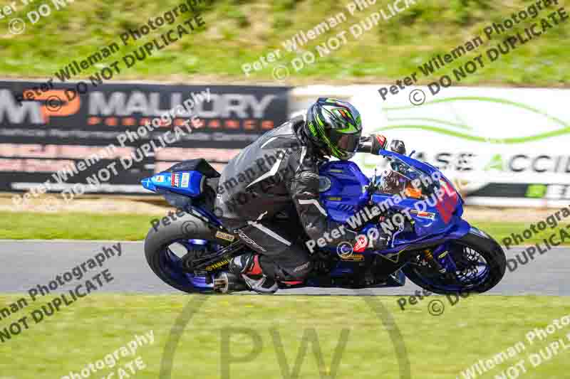 enduro digital images;event digital images;eventdigitalimages;mallory park;mallory park photographs;mallory park trackday;mallory park trackday photographs;no limits trackdays;peter wileman photography;racing digital images;trackday digital images;trackday photos